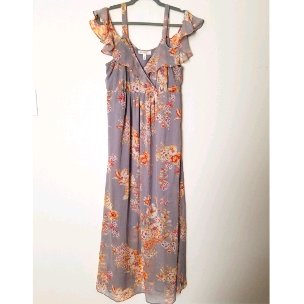 Maternity floral dress